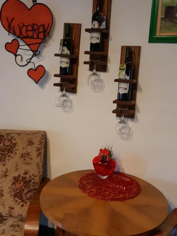 Ilkicev Kucerak Apartman 维尔蒂尼克 外观 照片